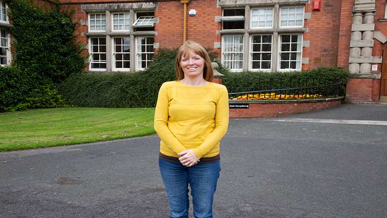 Harper Adams’ Helen Cartlidge, Lecturer in Veterinary Sciences and Nursing, has been appointed on the Royal College of Veterinary Surgeons (RCVS) Ethics Review Panel. Academic appointed on RCVS Ethics Review Panel