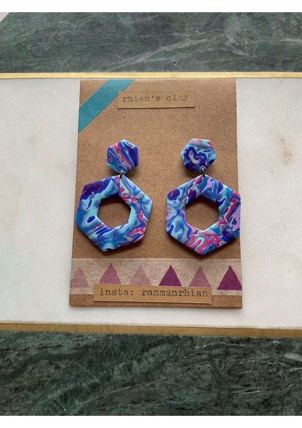 Brightly coloured marble effect earrings.