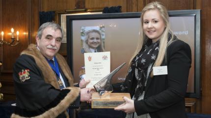 £1000 scholarship for food student