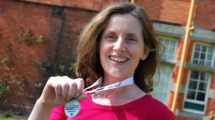 Labs manager raises £1000 through Swimathon