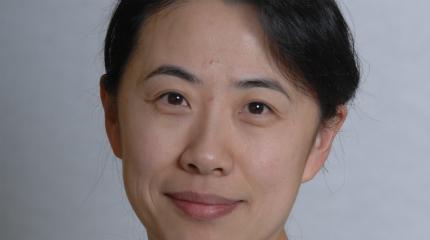 Economics lecturer shares research in Athens