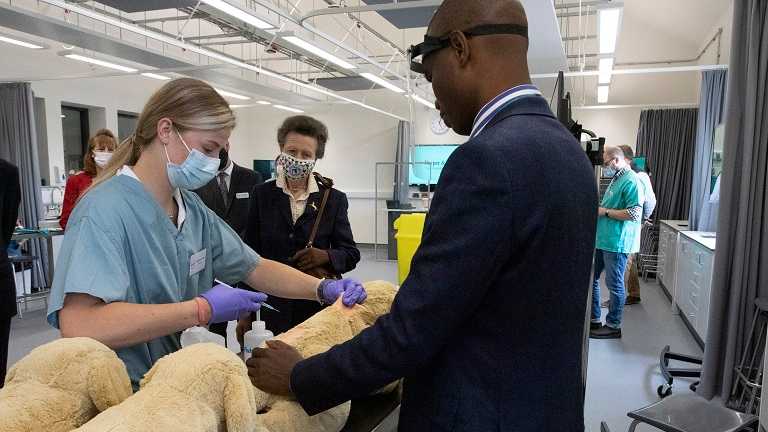 University Chancellor, Her Royal Highness The Princess Royal, officially opens Veterinary Education Centre