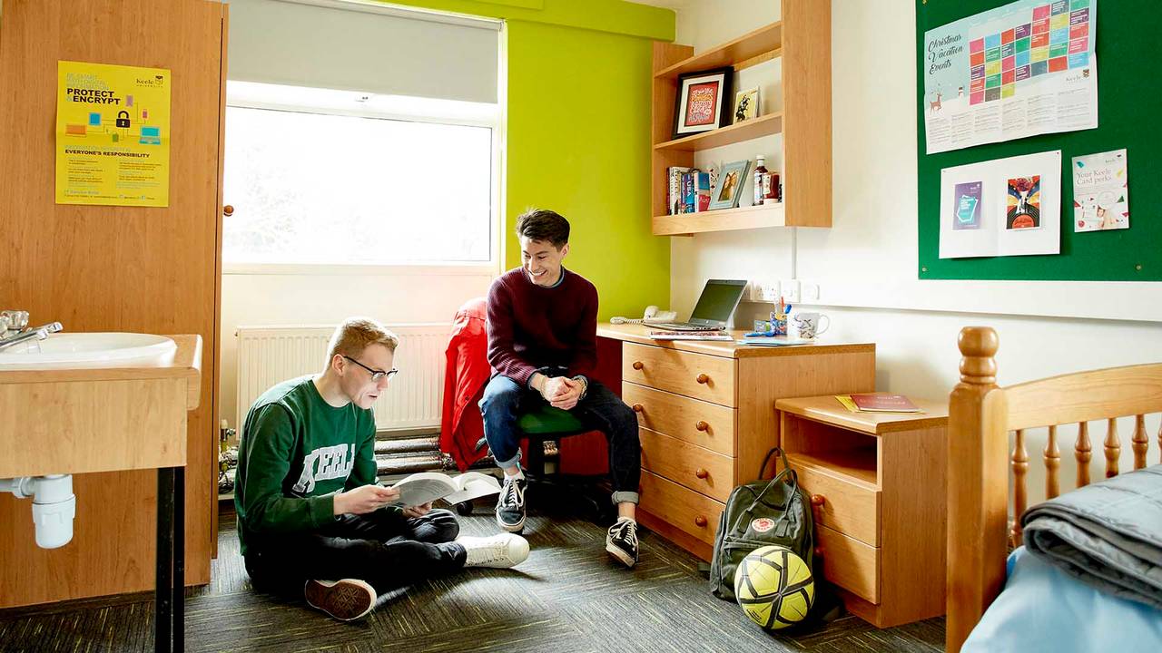 Standard plus bedroom, Horwood Hall